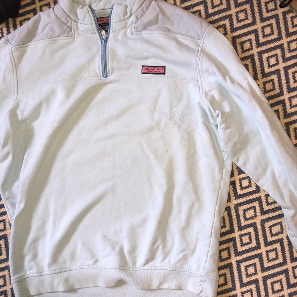 Large Vineyard Vines pullover Blue